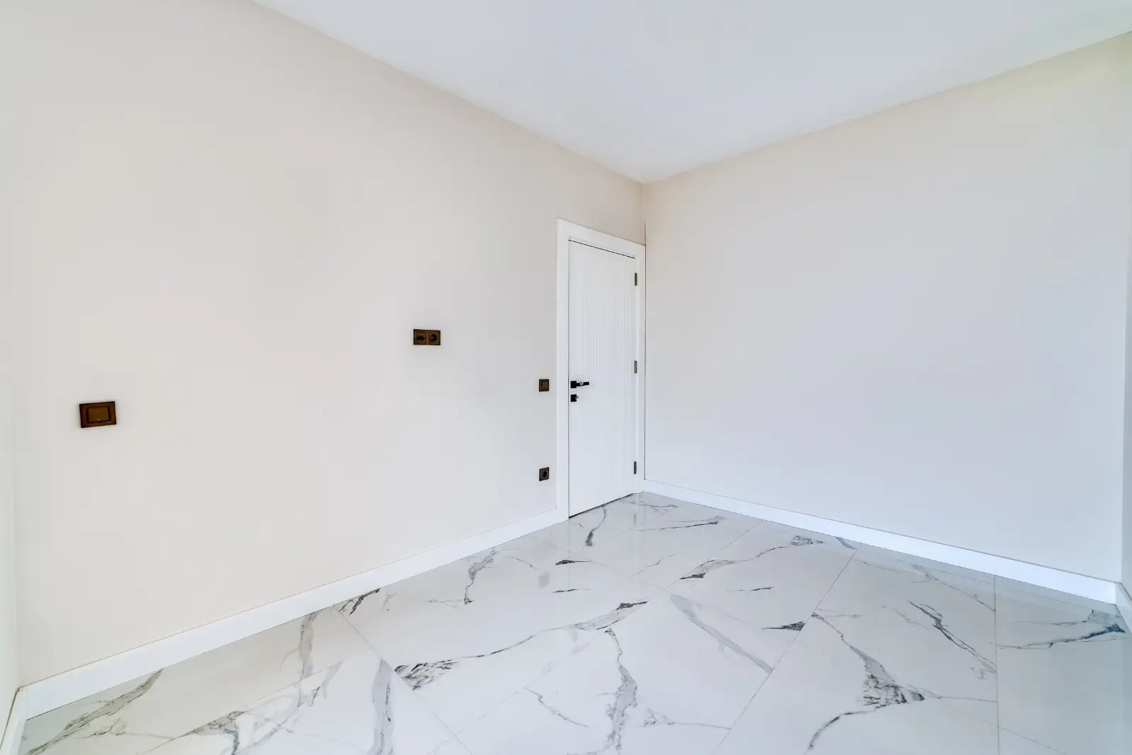 Two-room apartment for sale in Alanya Oba