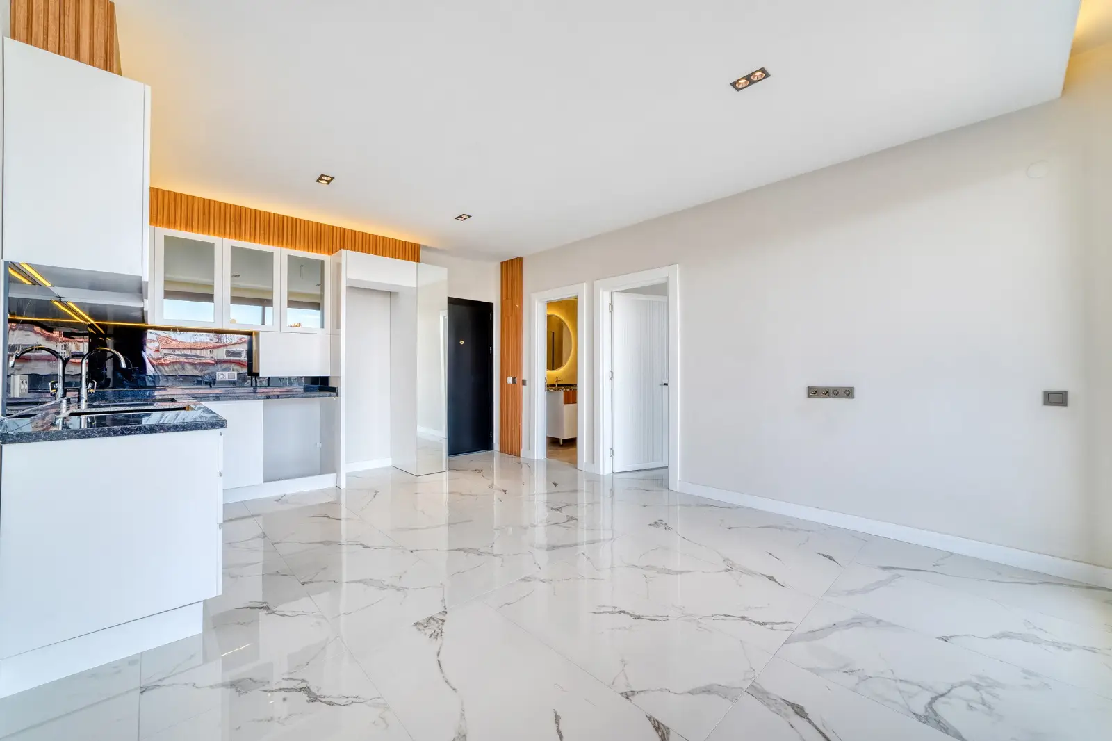 Two-room apartment for sale in Alanya Oba