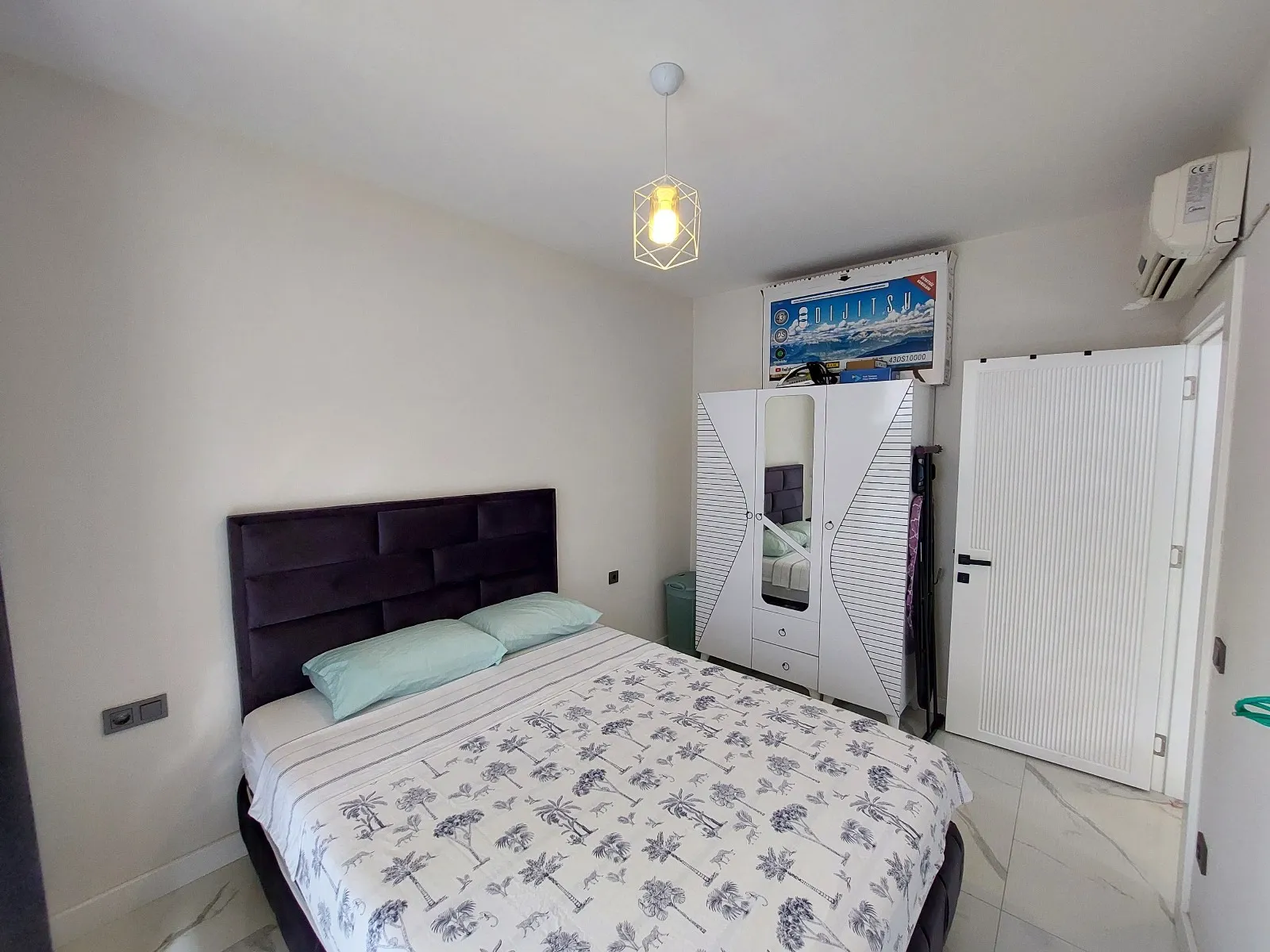 Two-room apartment for sale in Alanya Oba