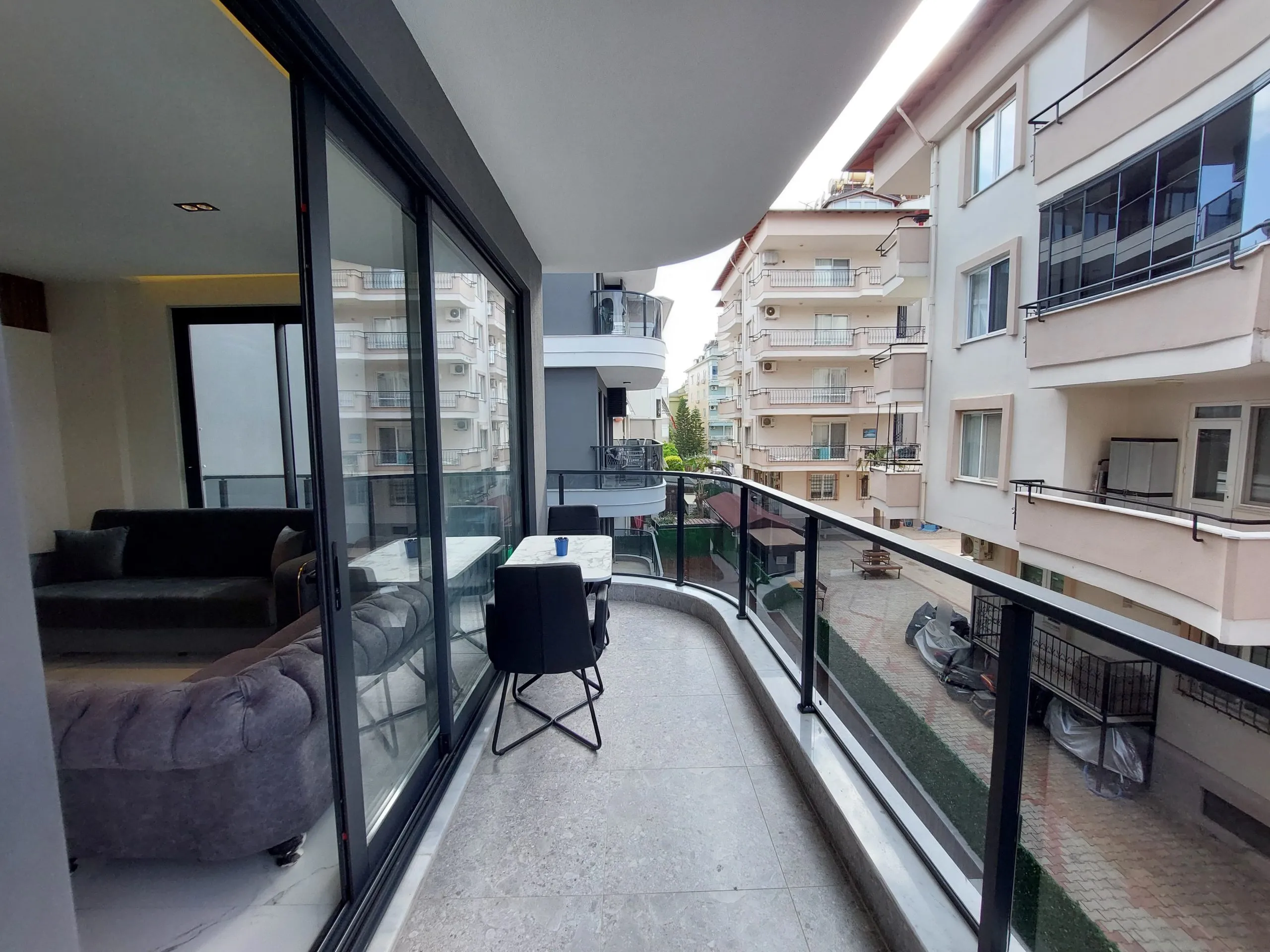 Two-room apartment for sale in Alanya Oba