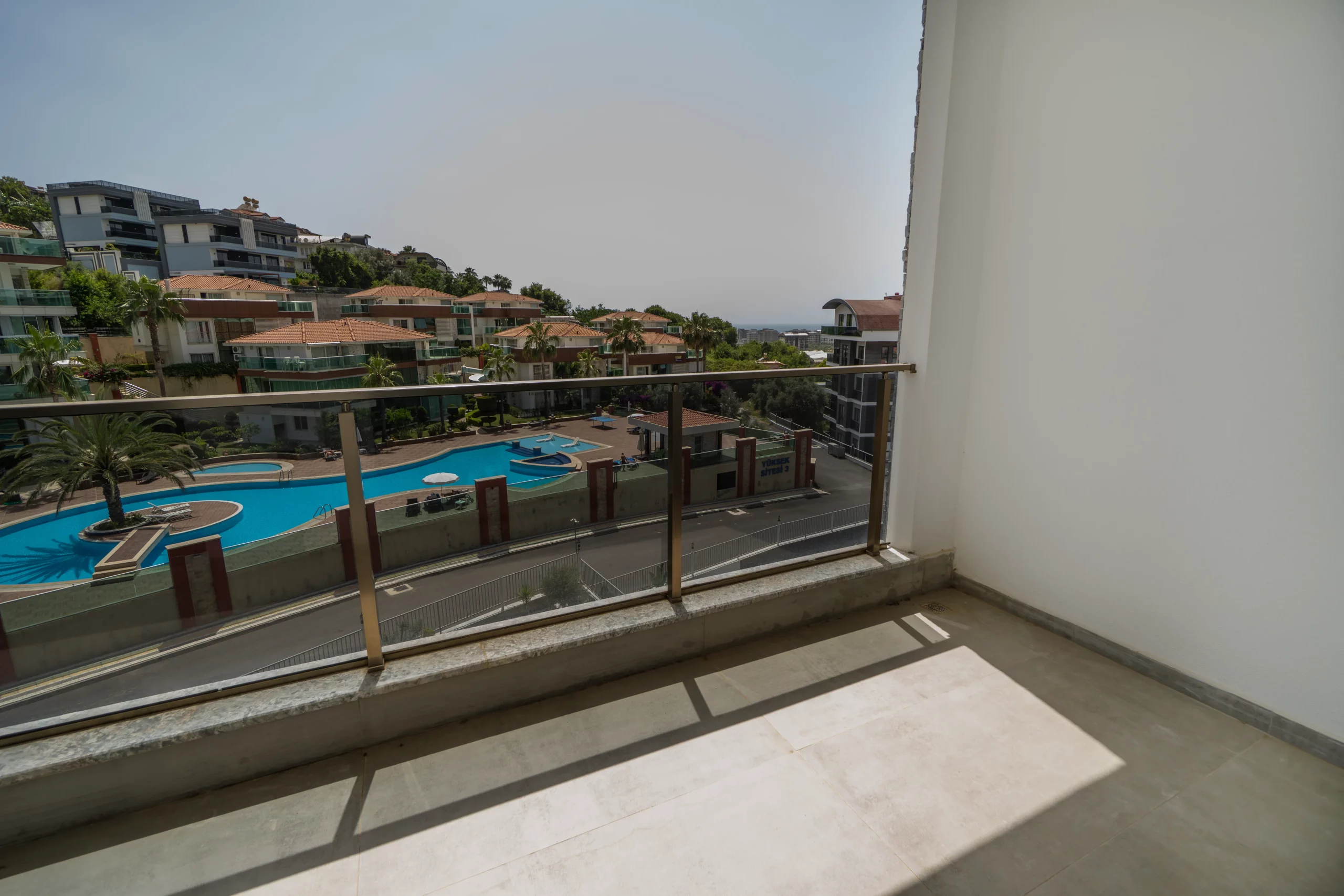 Apartment For Sale In Kargıcak kr2409 (10)