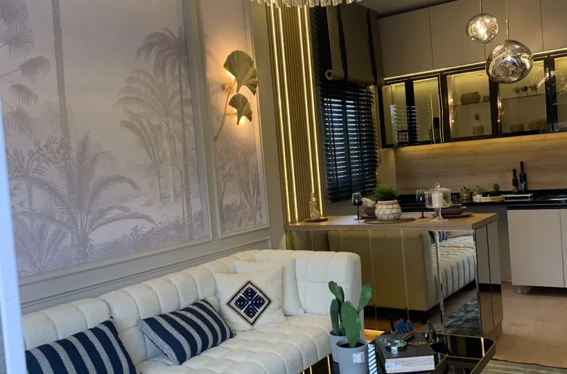 Studio apartment for sale in Mersin Erdemli – exterior view of the 10-story residential complex