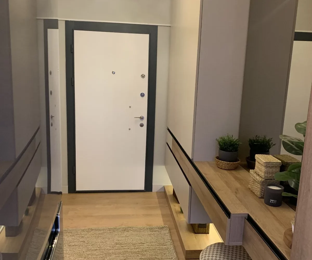 Studio apartment for sale in Mersin Erdemli – exterior view of the 10-story residential complex