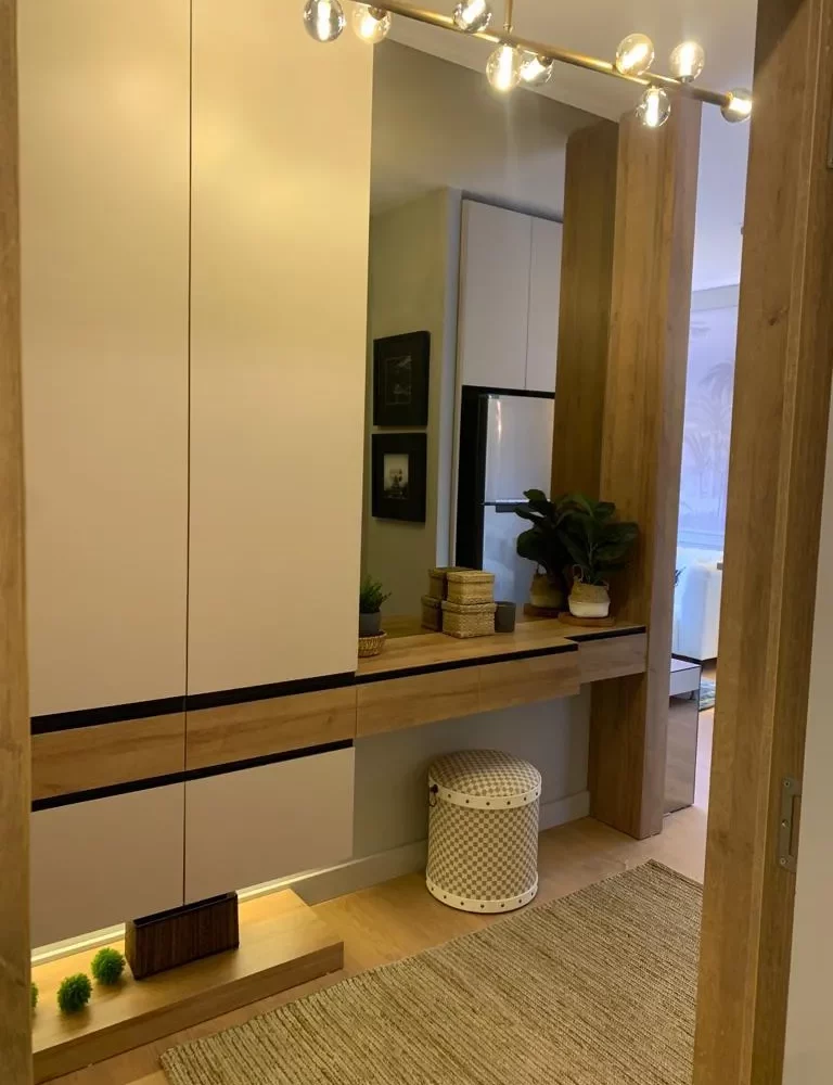 Studio apartment for sale in Mersin Kargipinari – exterior view of the residential complex with pool