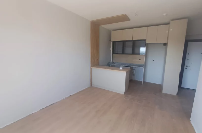 Two-room apartment for sale in Mersin Erdemli near sea – view of the nearby coastline 500m away