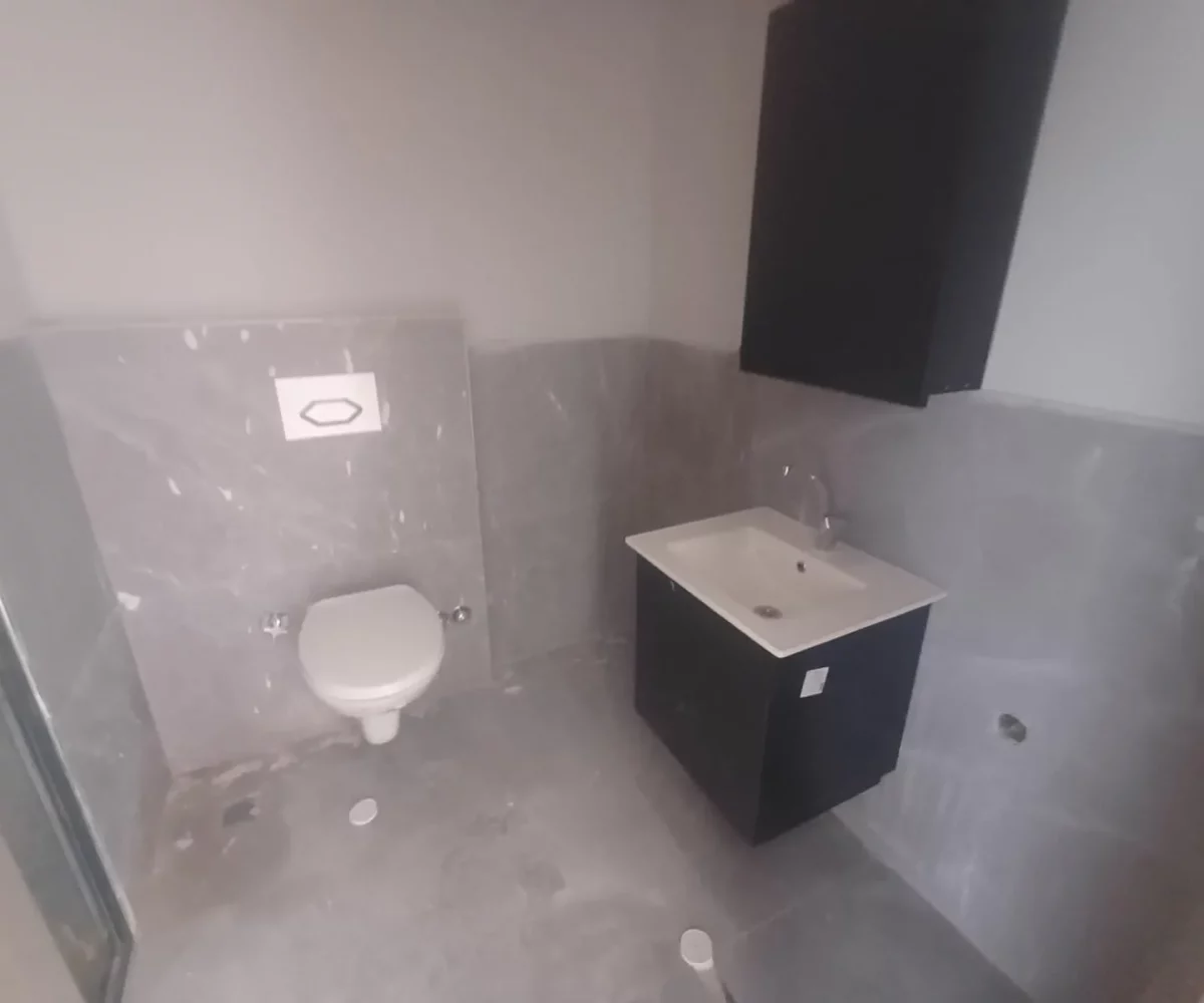 Two-room apartment for sale in Mersin Erdemli near sea – view of the nearby coastline 500m away
