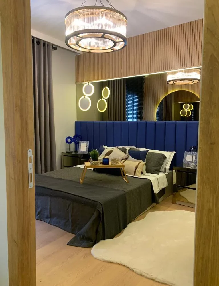 Two-room apartment for sale in Mersin Erdemli near sea – view of the nearby coastline 500m away