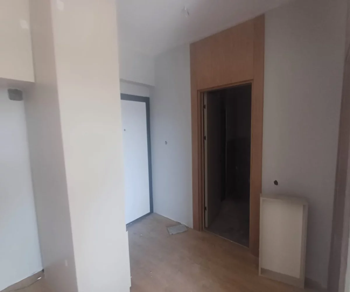 Two-room apartment for sale in Mersin Erdemli near sea – view of the nearby coastline 500m away
