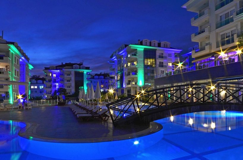 Fully furnished two-room apartment in Alanya Oba for sale