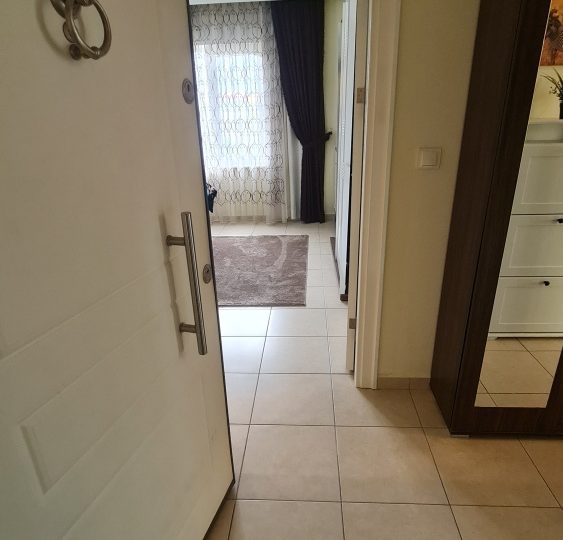Fully furnished two-room apartment in Alanya Oba for sale