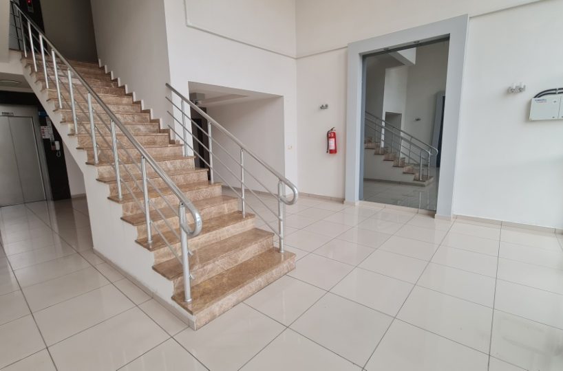 Fully furnished two-room apartment in Alanya Oba for sale