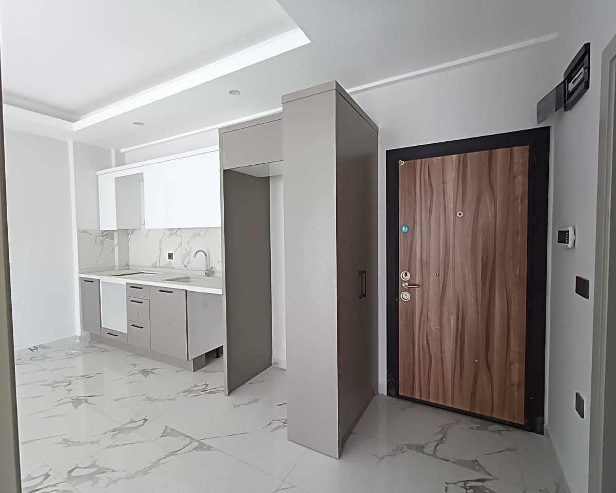 Modern apartment for sale in Alanya Tosmur – exterior view of contemporary complex