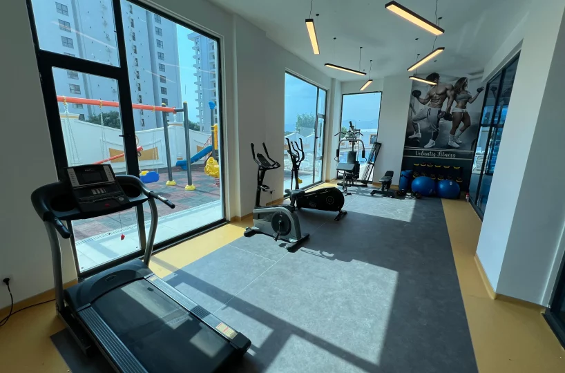 Two-bedroom apartment for sale in Mahmutlar Alanya – exterior view of the residential building in Mahmutlar