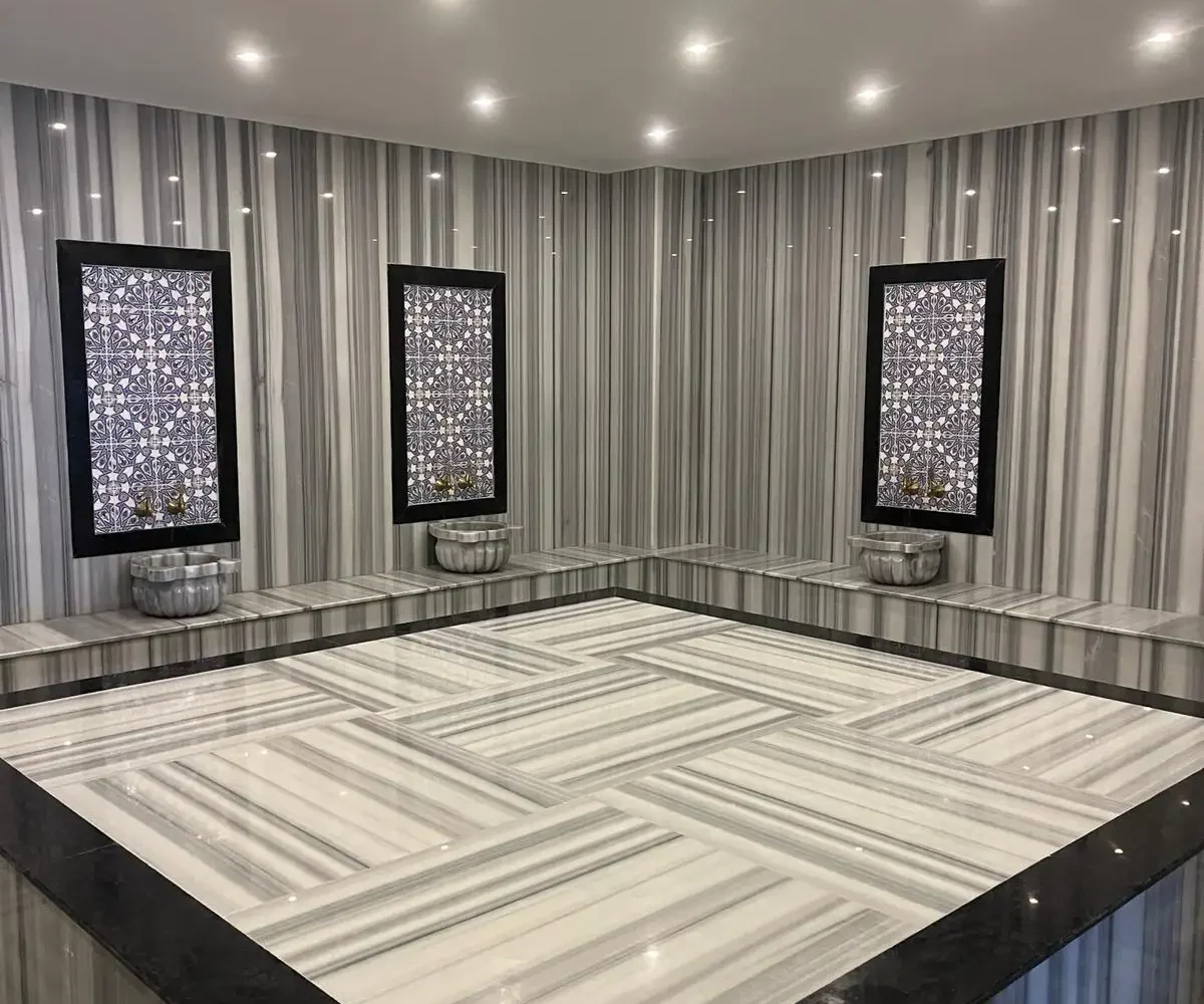 Two-bedroom apartment for sale in Mahmutlar Alanya – exterior view of the residential building in Mahmutlar